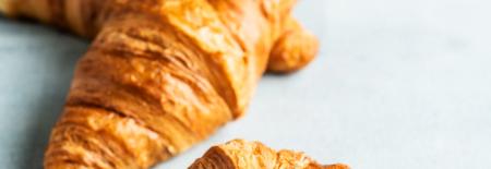 Banquet d'Or® - Voorgesneden Fully Baked Roombotercroissant (doos 36x65 G) B986